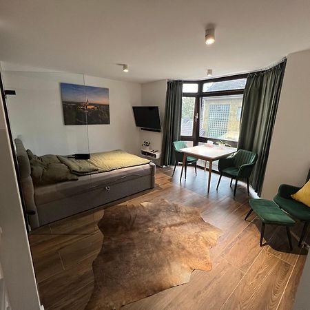 Studio 7 City Lage Mit Garage Naehe Koeln Bonn 锡格堡 外观 照片