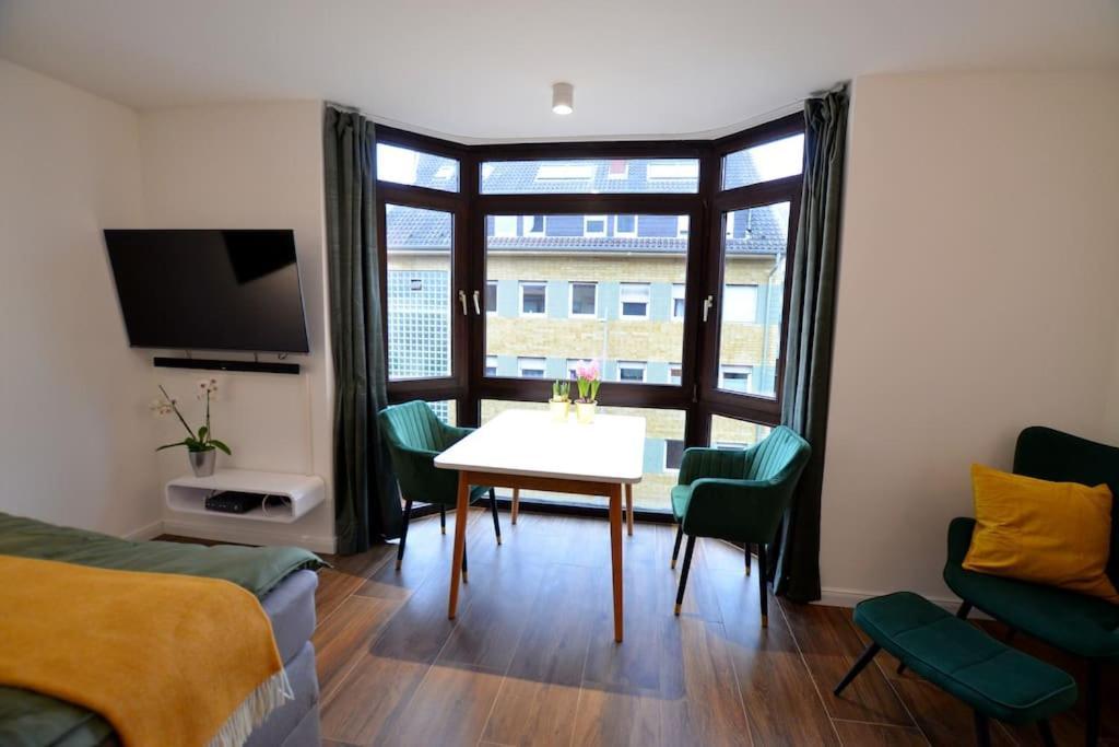 Studio 7 City Lage Mit Garage Naehe Koeln Bonn 锡格堡 外观 照片