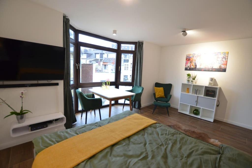 Studio 7 City Lage Mit Garage Naehe Koeln Bonn 锡格堡 外观 照片